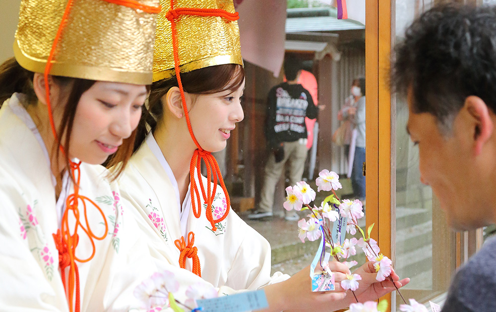 花換まつり（金ヶ崎）